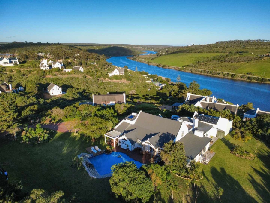 3 Bedroom Property for Sale in Stilbaai Oos Western Cape